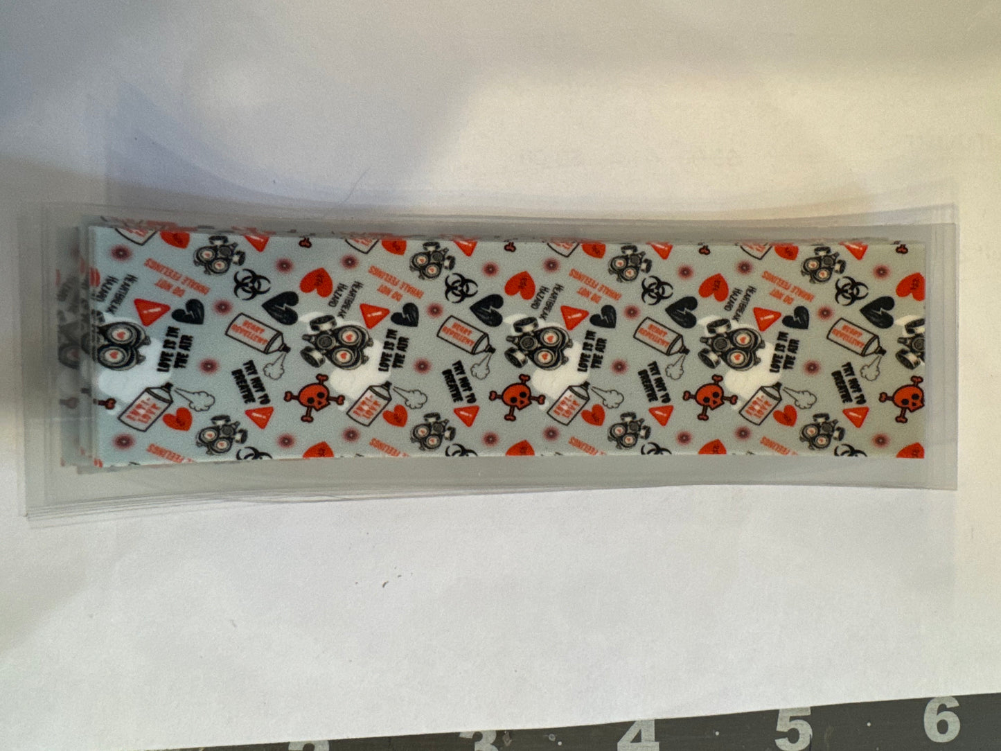 Anti Valentines Pen Wrap