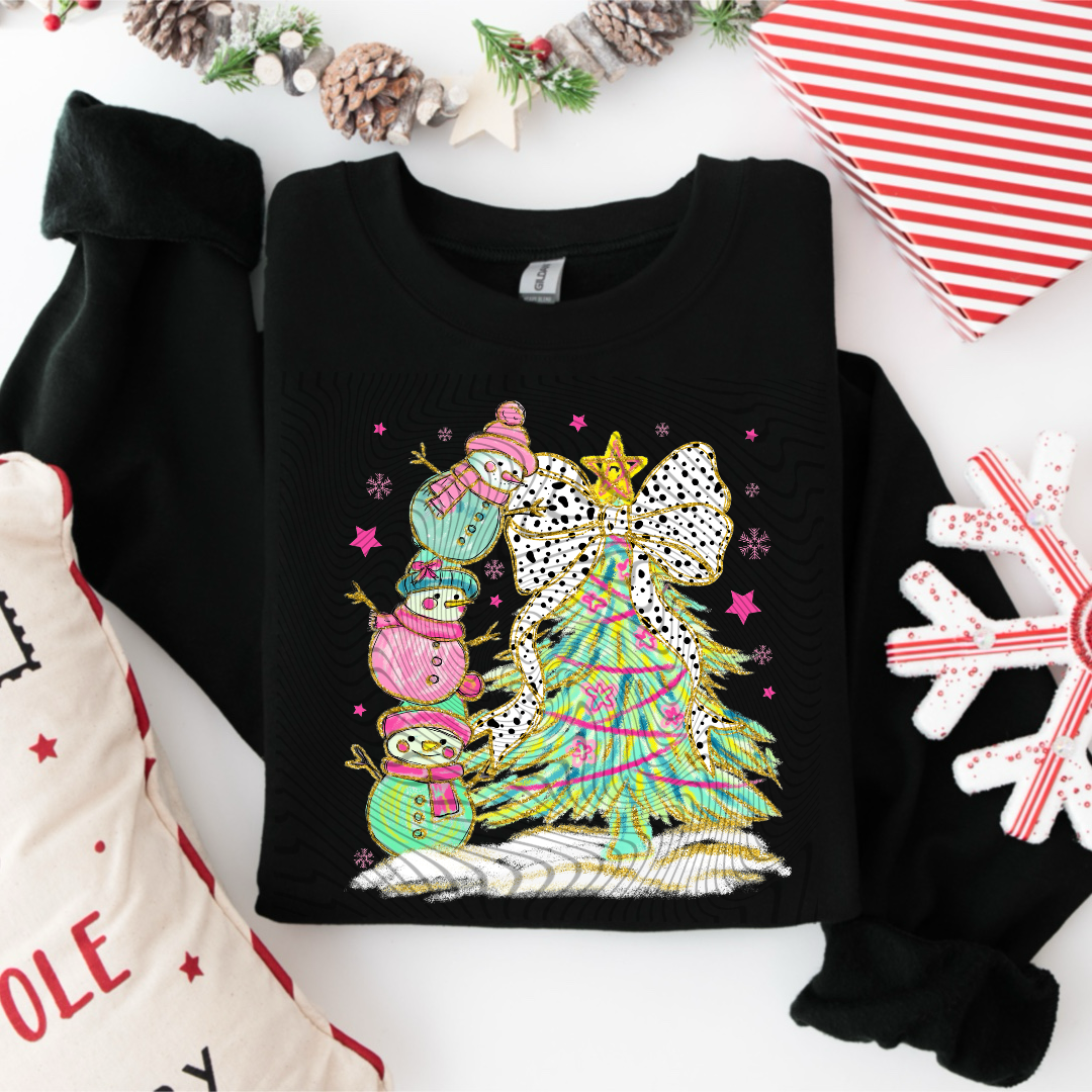 Snowmen And Christmas Tree