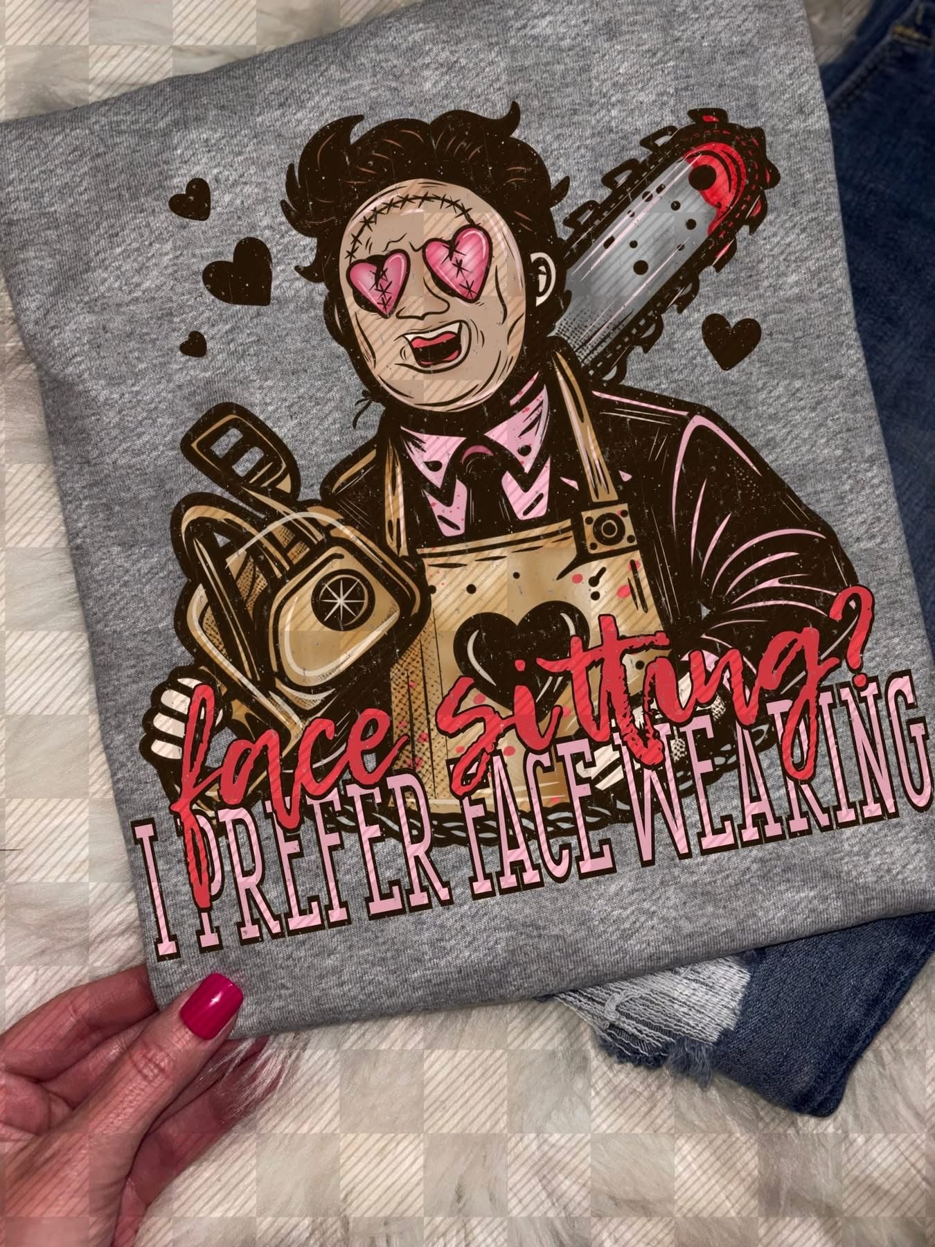 Love Sucks I Prefer Face Wearing