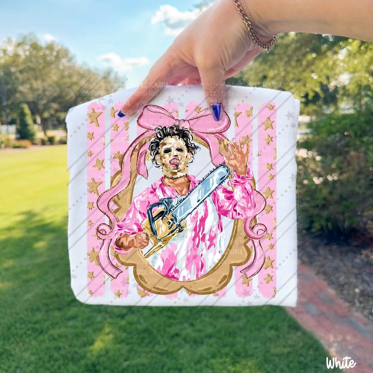 Leatherface Chainsaw Pink Bow Frame
