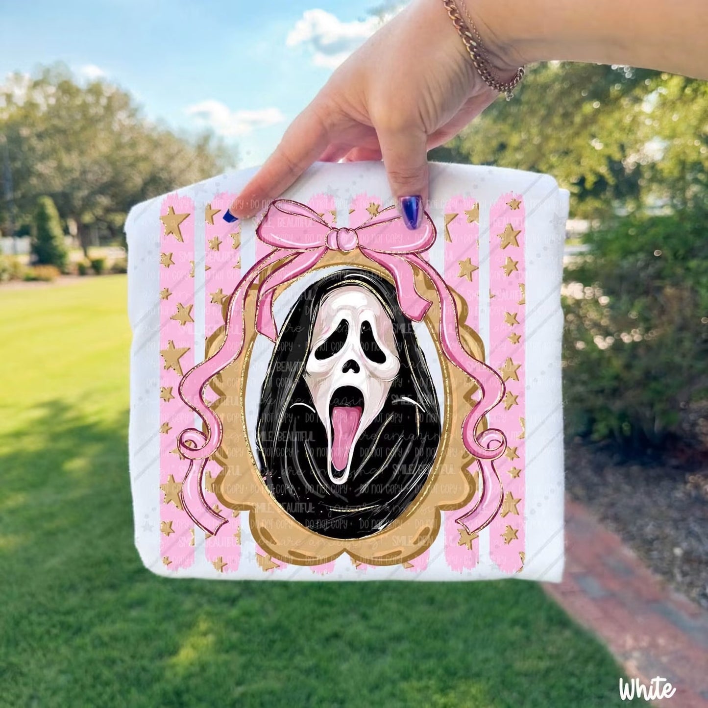 Ghostface Pink Bow Frame