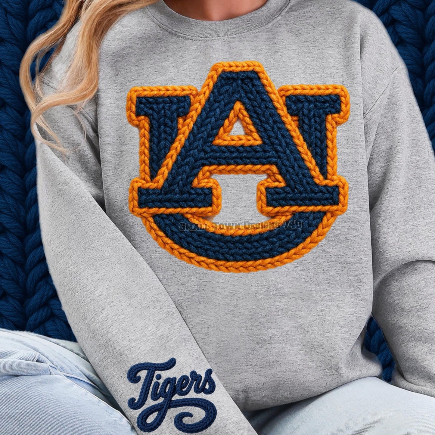Auburn AU Faux Yarn