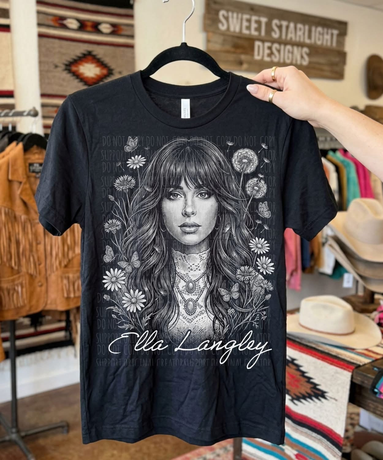 EL Sketch Black Tee