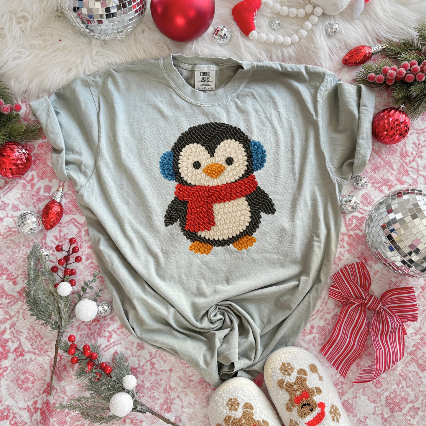Faux Yarn Penguin