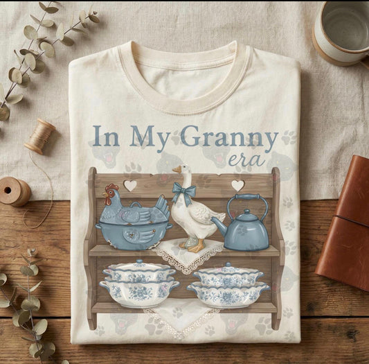 Vintage Dish Granny Era