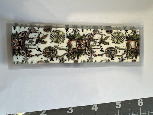 Woodland Hunt Collage Pen Wrap