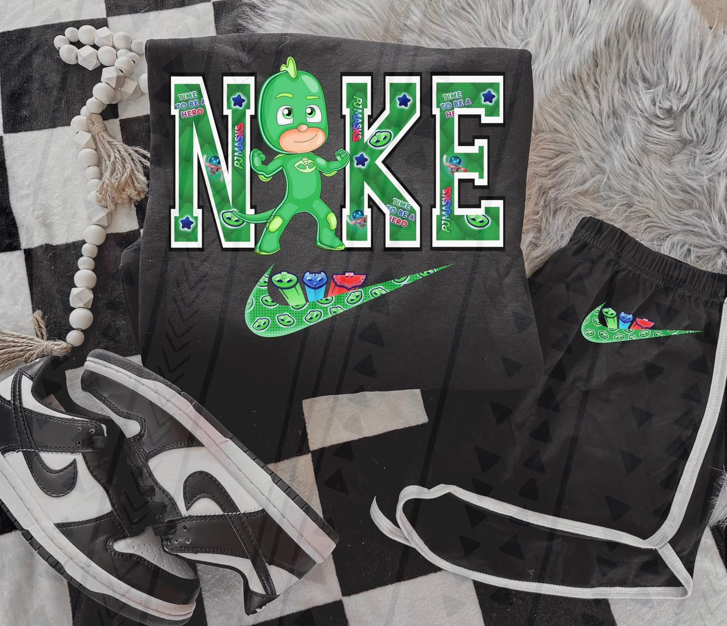 Gekko Hero Swoosh