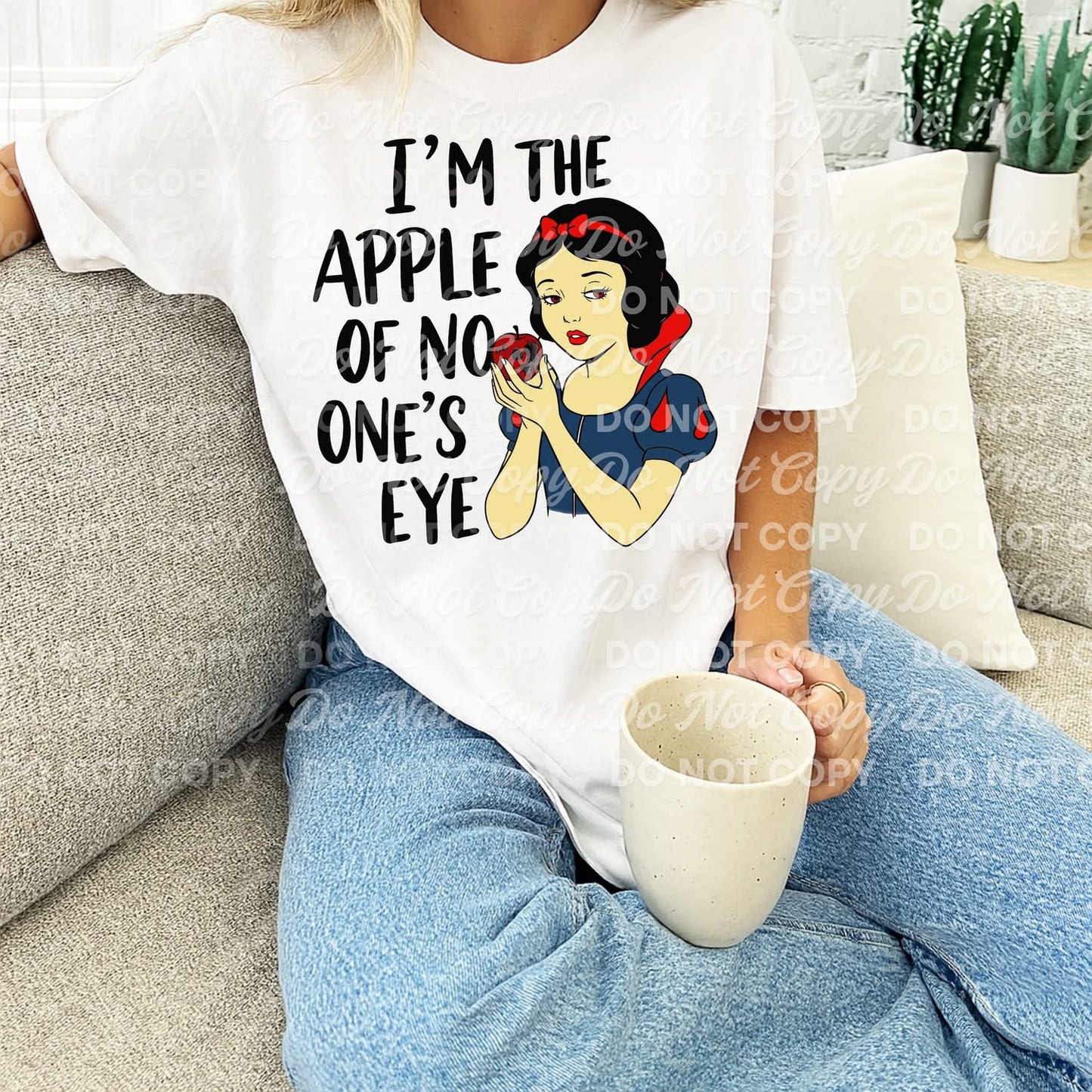 I'm The Apple Of No One's Eye