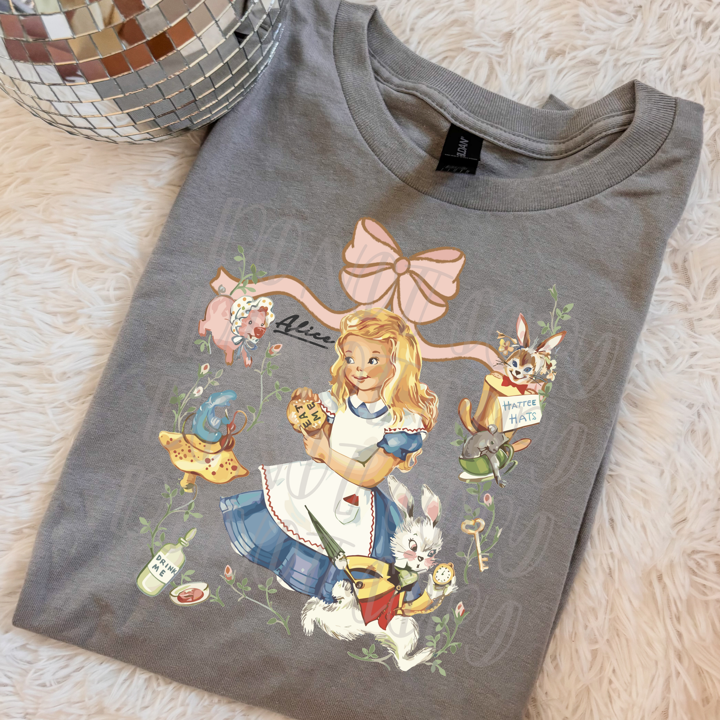 Vintage Alice Design