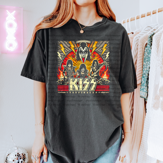 BLACK TEE ONLY - Kizz